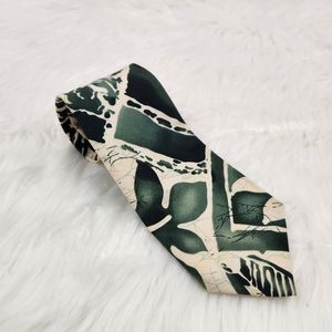 Kahala Creations Made in Hawaii Hawaiian Print Tie